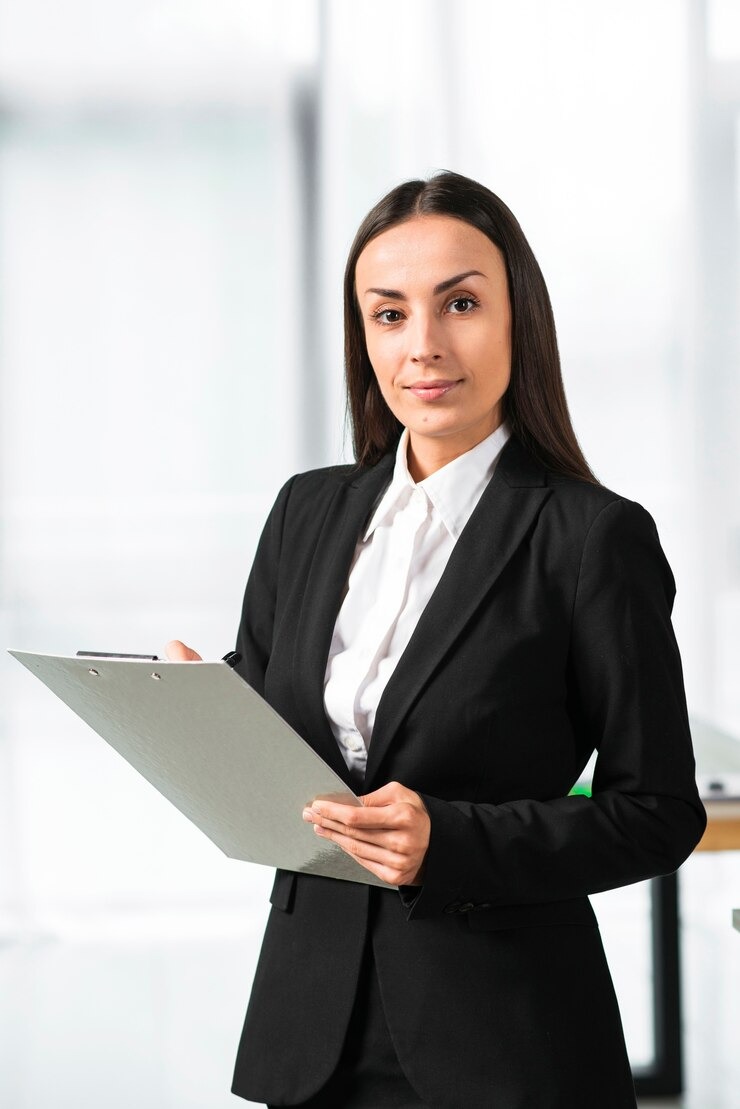 confident-young-businesswoman-ho